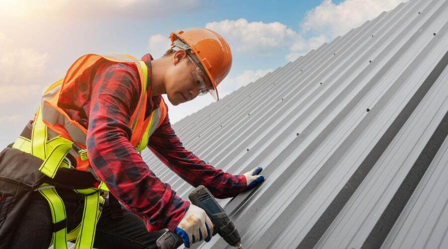 Professional gutter cleaning in Mayodan, NC